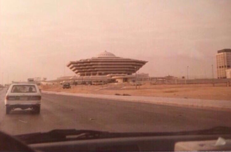 الموقع